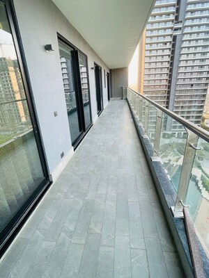Balcony in 2.5 BHK Builder Floor at Smart World Orchard, Sector 61 – for Rent