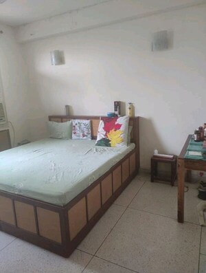 Bedroom in 3 BHK Builder Floor at Unitech South City II, Sector 50 – for Rent