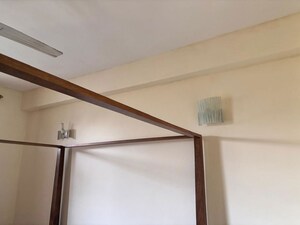 Furnished Amenities in 3 BHK Builder Floor at Unitech South City II, Sector 50 – for Rent