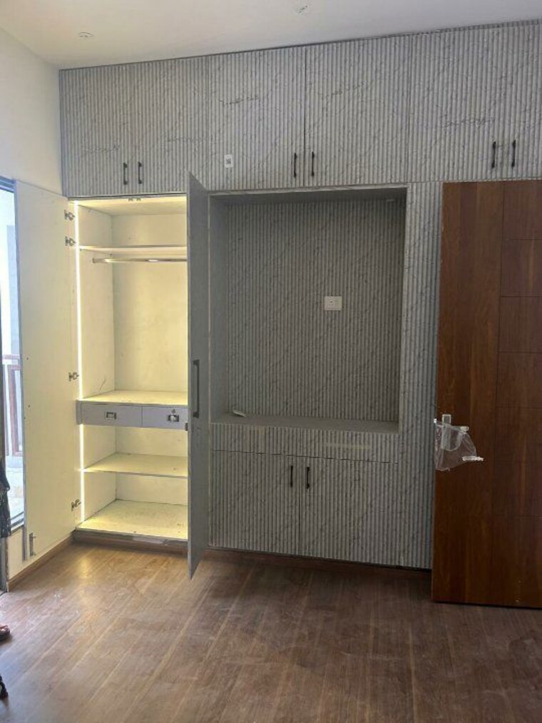Room, ninex-city 4 Bedroom 2842 Sq.Ft. Apartment In Sector 76 Gurgaon 9853830