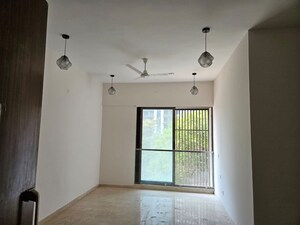 Room in 3 BHK Apartment at Adani Ten BKC, Bandra East – for Rent