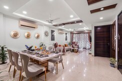 5 BHK + Servant Room Penthouse For Sale in Bandra West