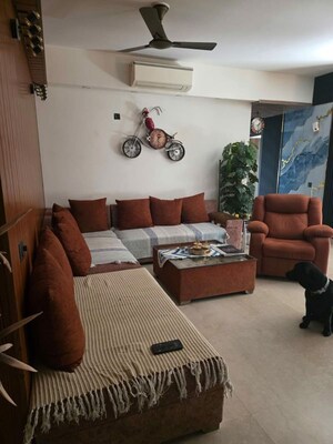 Living Room in 3.5 BHK Apartment at Paras Irene, Sector 70a – for Rent