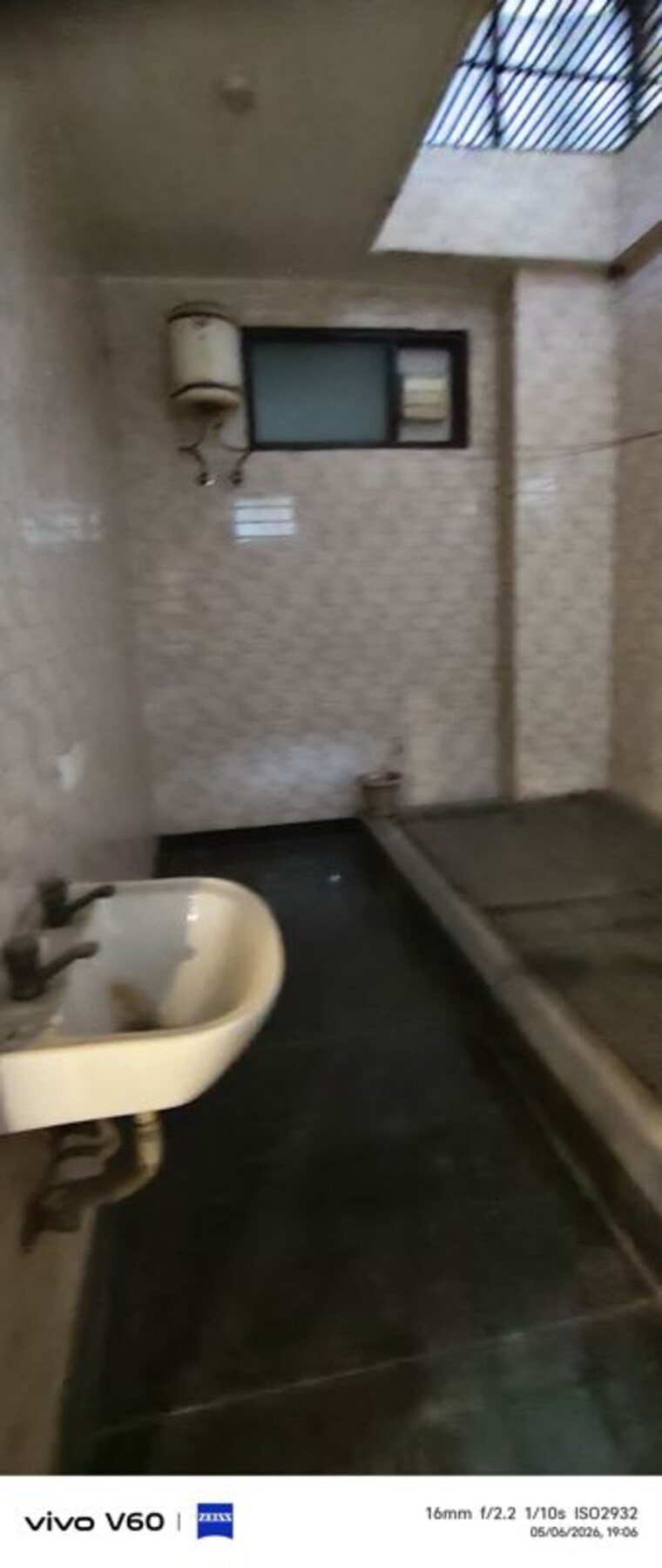 Bathroom, sector 26 2 Bedroom 200 Sq.Mt. Independent House In Sector 26 Noida 10356650