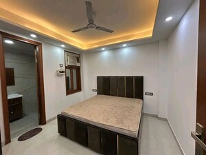 Bedroom in 3 BHK Apartment at Chattarpur – for Rent