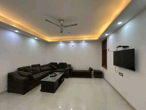 Living Room in 3 BHK Apartment at Chattarpur – for Rent