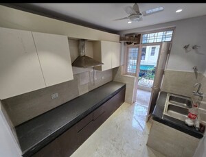 Kitchen in 3.5 BHK Builder Floor at SS Mayfield Gardens, Sector 51 – for Sale