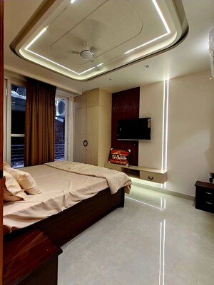 Bedroom in 3.5 BHK Builder Floor at M3M City Of Dreams, Sector 36 – for Sale
