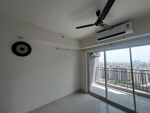 Room in 3 BHK Apartment at Godrej Air Sector 85, Sector 85 – for Sale