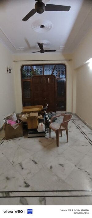 Living Room in 3 BHK Independent House at Sector 26 – for Rent
