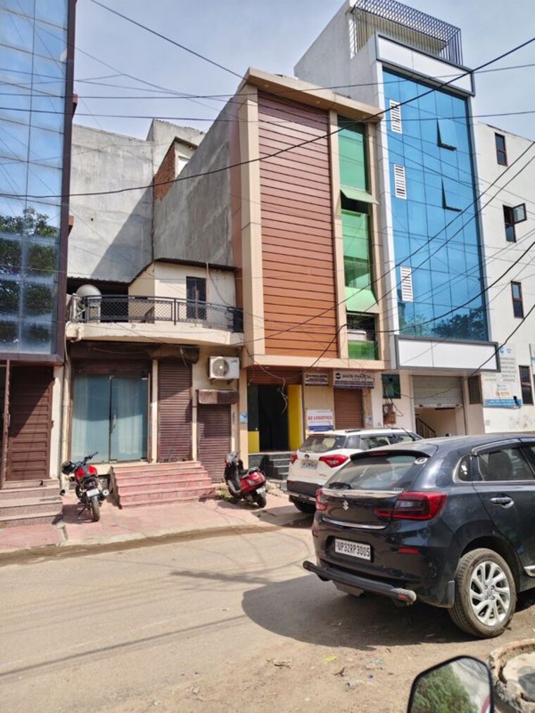 Exterior View, vibhuti khand Commercial Office Space 435 Sq.Ft. In Vibhuti Khand Lucknow 10356691