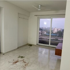 2 BHK Apartment For Sale in BPTP Discovery Park