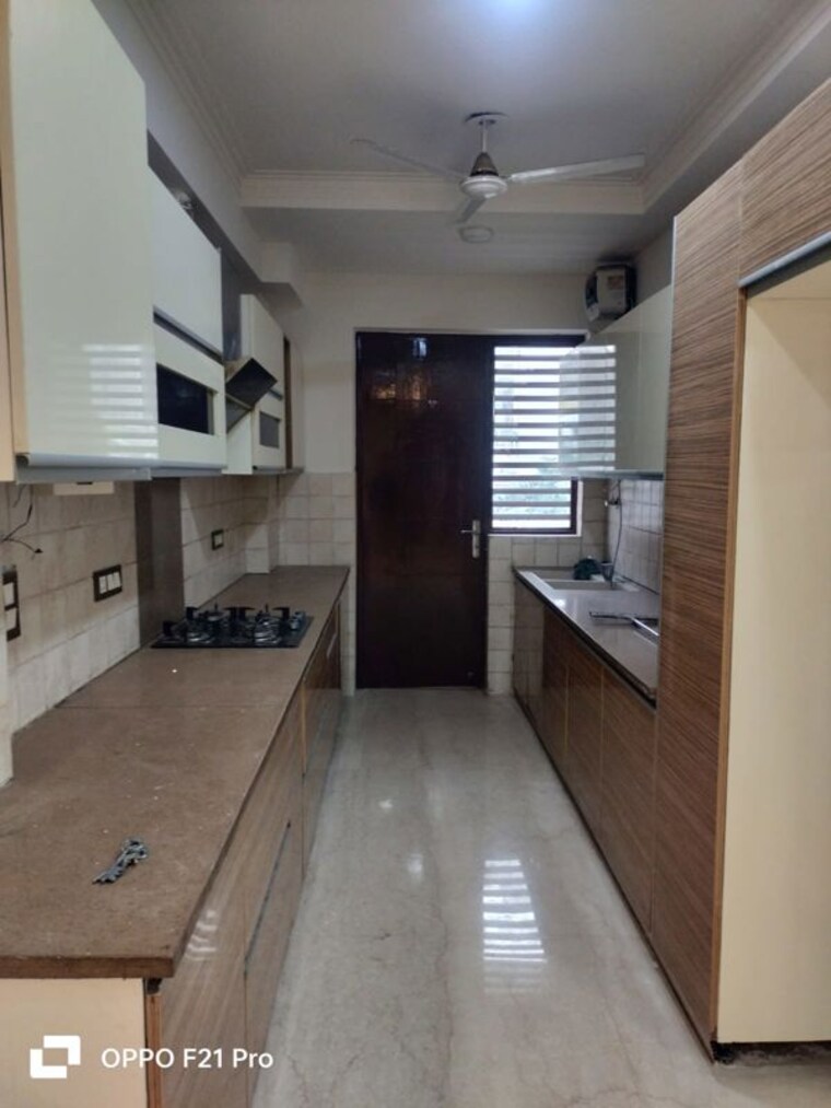 Kitchen, unitech-the-close-north 3 Bedroom 2480 Sq.Ft. Apartment In Sector 50 Gurgaon 10356713
