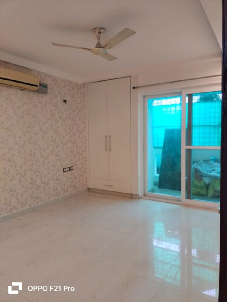 Room, unitech-the-close-north 3 Bedroom 2480 Sq.Ft. Apartment In Sector 50 Gurgaon 10356713