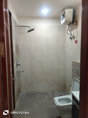 Bathroom in 3 BHK Apartment at Unitech The Close North, Sector 50 – for Sale