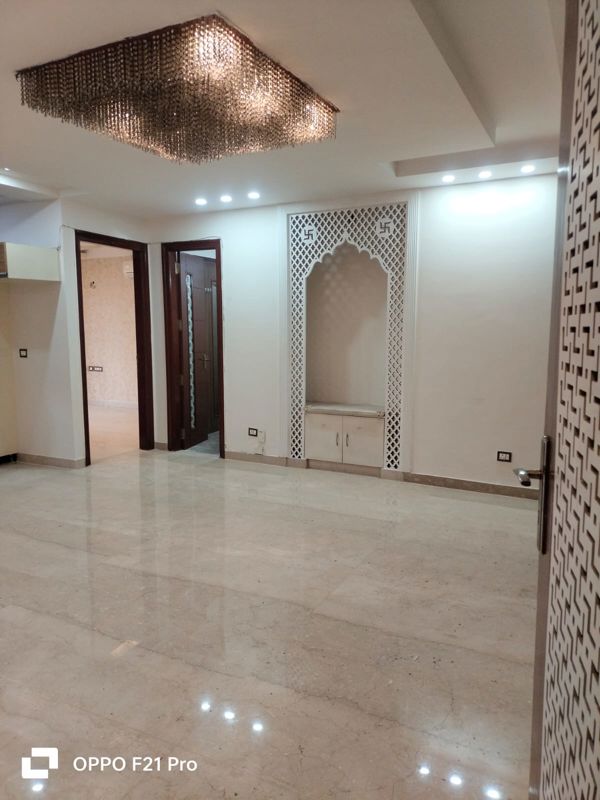 3 BHK + Pooja Room,Servant Room,Study Room,Extra Room,Basement,Store Room 2450 Sq.Ft. Apartment in Unitech The Close North