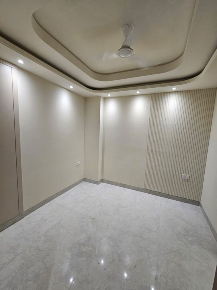 Room, gwal pahari  1800 Sq.Ft. Builder Floor In Gwal Pahari Gurgaon 10356730