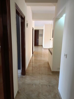 Building Lobby in 3.5 BHK Apartment at Atlantis CGHS, Sector 47 – for Rent