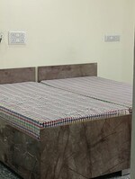 1 Rk  350 Sq.Ft. Builder Floor in Katwaria Sarai