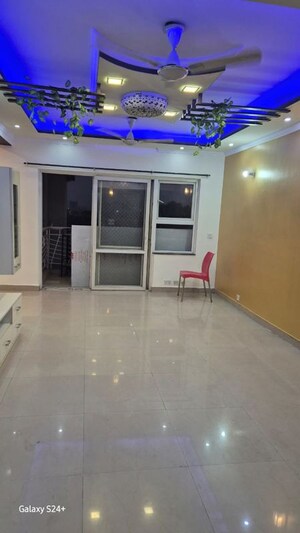 Room in 3.5 BHK Apartment at Puri Aanandvilas, Sector 81 – for Sale