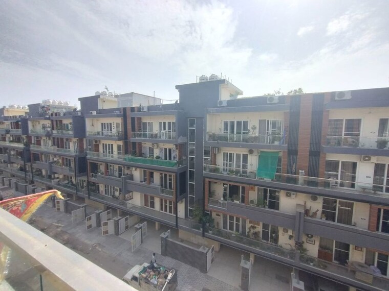 Exterior View, sector 71  1800 Sq.Ft. Apartment In Sector 71 Gurgaon 10356765