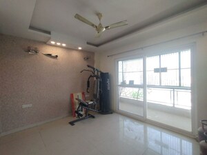 Room in  Apartment at Sector 71 – for Rent