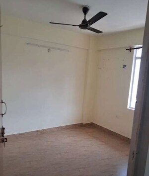 Room in 1 BHK Apartment at Emaar Gomti Greens, Gomti Nagar – for Rent