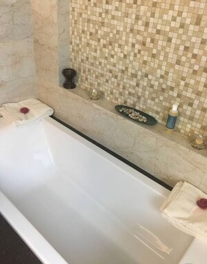 Furnished Amenities in 3 BHK Apartment at Lodha Meridian, Kukatpally – for Rent