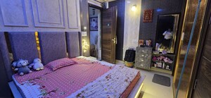 Master Bedroom in 3 BHK Apartment at Sector 12 – for Rent