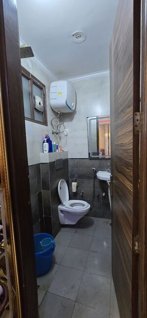 Bathroom in 3 BHK Apartment at Sector 12 – for Rent