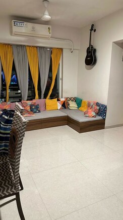1 BHK Apartment For Rent in Gurukrupa Marina Enclave