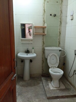 Bathroom in 3 BHK Builder Floor at Malviya Nagar – for Rent