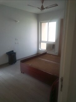 2.5 BHK + Study Room Apartment For Sale in Silverglades The Melia