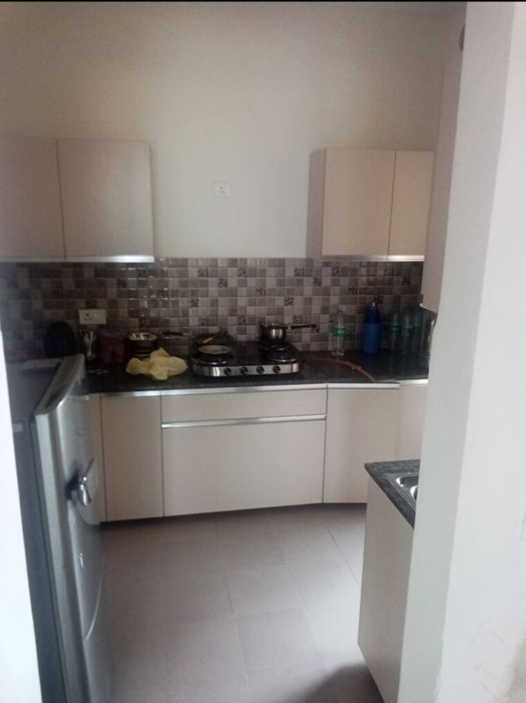 Kitchen, silverglades-the-melia 2.5 Bedroom 1450 Sq.Ft. Apartment In Sohna Sector 35 Gurgaon 8783504
