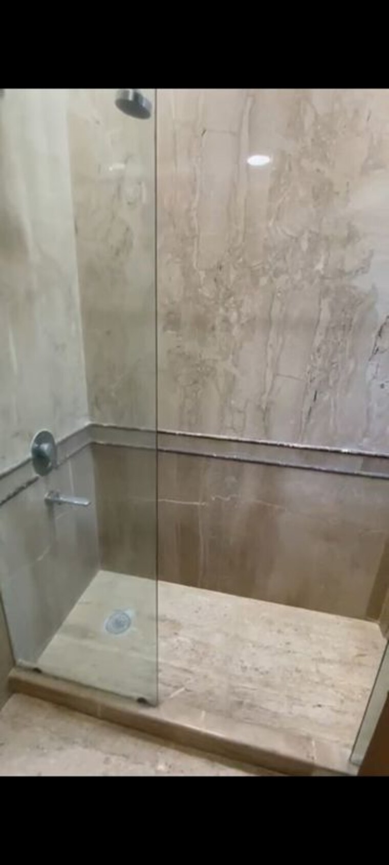 Bathroom, greater kailash ii 4 Bedroom 471 Sq.Yd. Builder Floor In Greater Kailash ii Delhi 9445637