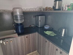  Office Space For Rent in Bara Hindu Rao