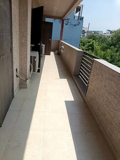 4 BHK + Pooja Room Apartment For Rent in S S Southend