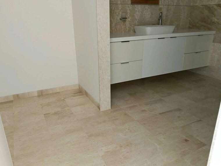 Bathroom, panchshil-yoopune 4 Bedroom 5350 Sq.Ft. Apartment In Hadapsar Pune 10356867