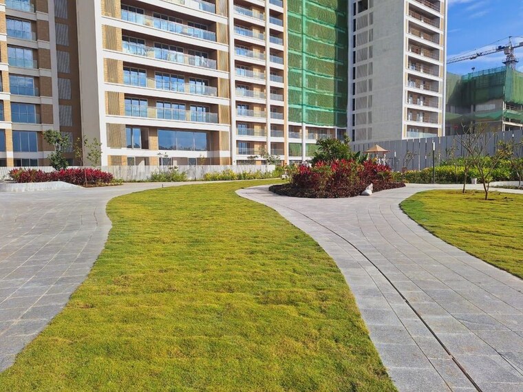 Garden, sagitarius-bluegrass-residences-tower-2 3.5 Bedroom 1327 Sq.Ft. Apartment In Kalyani Nagar Pune 10356887