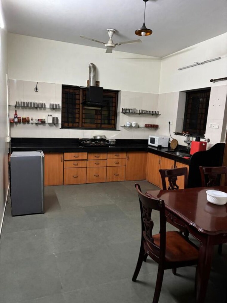 Kitchen, narendra nagar 4 Bedroom 2400 Sq.Ft. Independent House In Narendra Nagar Nagpur 10341101