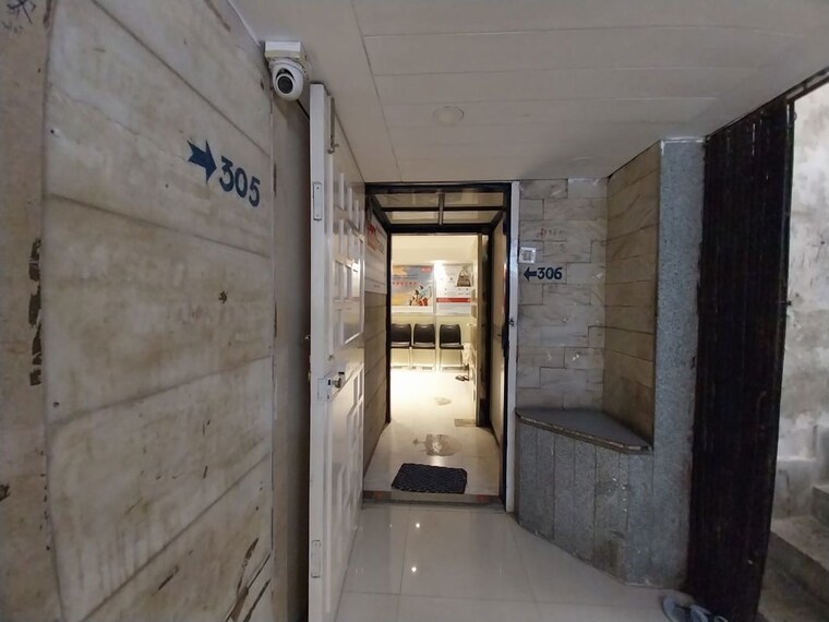 undefined, rangoli-time-complex Commercial Office Space 1000 Sq.Ft. In Dadar East Mumbai 10356925