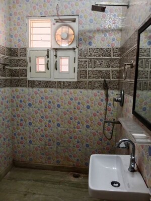 Bathroom in 2.5 BHK Builder Floor at Model Town – for Rent