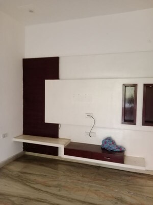 2.5 BHK Builder Floor For Rent in Model Town