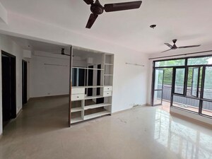 Room in 2.5 BHK Apartment at Ace Divino, Sector 1 Greater Noida – for Sale