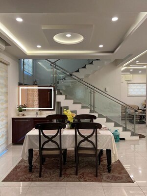 Dining area in 5 BHK Villa at Mantri Group Mantri Euphoria, Narsingi – for Rent
