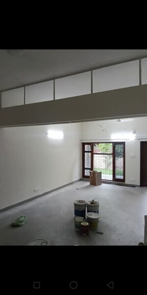 6 BHK Independent House For Rent in Sector 33