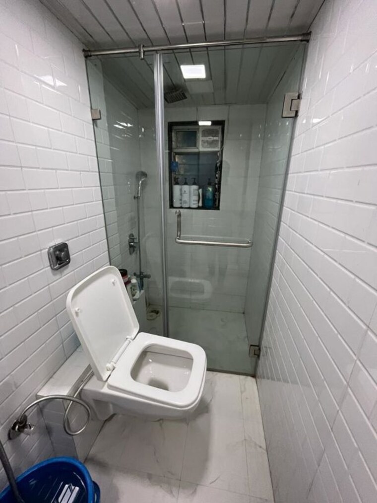 Bathroom, jamuna-chs-malad-east 2 Bedroom 590 Sq.Ft. Apartment In Malad East Mumbai 10356965