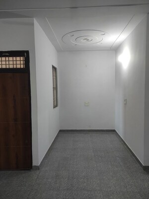 Room in 3 BHK Villa at Sector 9 – for Rent