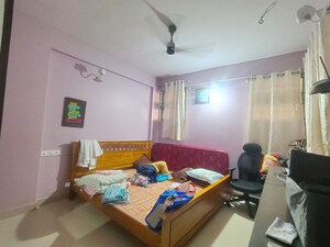 Bedroom in 2 BHK Apartment at Creative Environs, Hsr Layout – for Rent