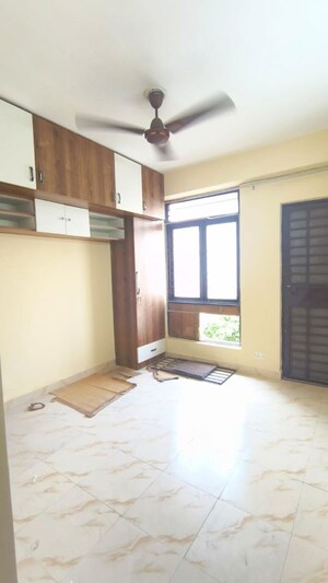 Room in 2 BHK Apartment at Apex Our Homes, Sector 37c – for Sale